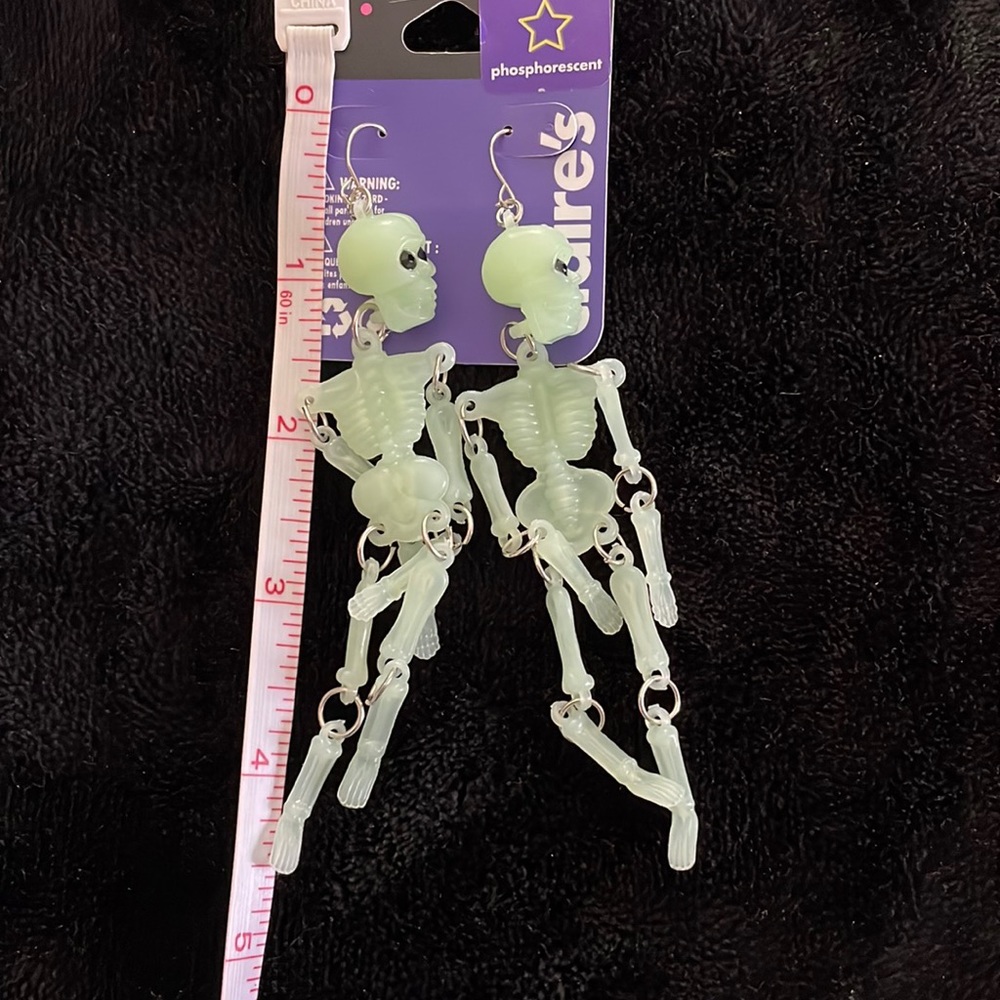 Glow in the Dark Halloween Dangling Skeleton Earrings NEW